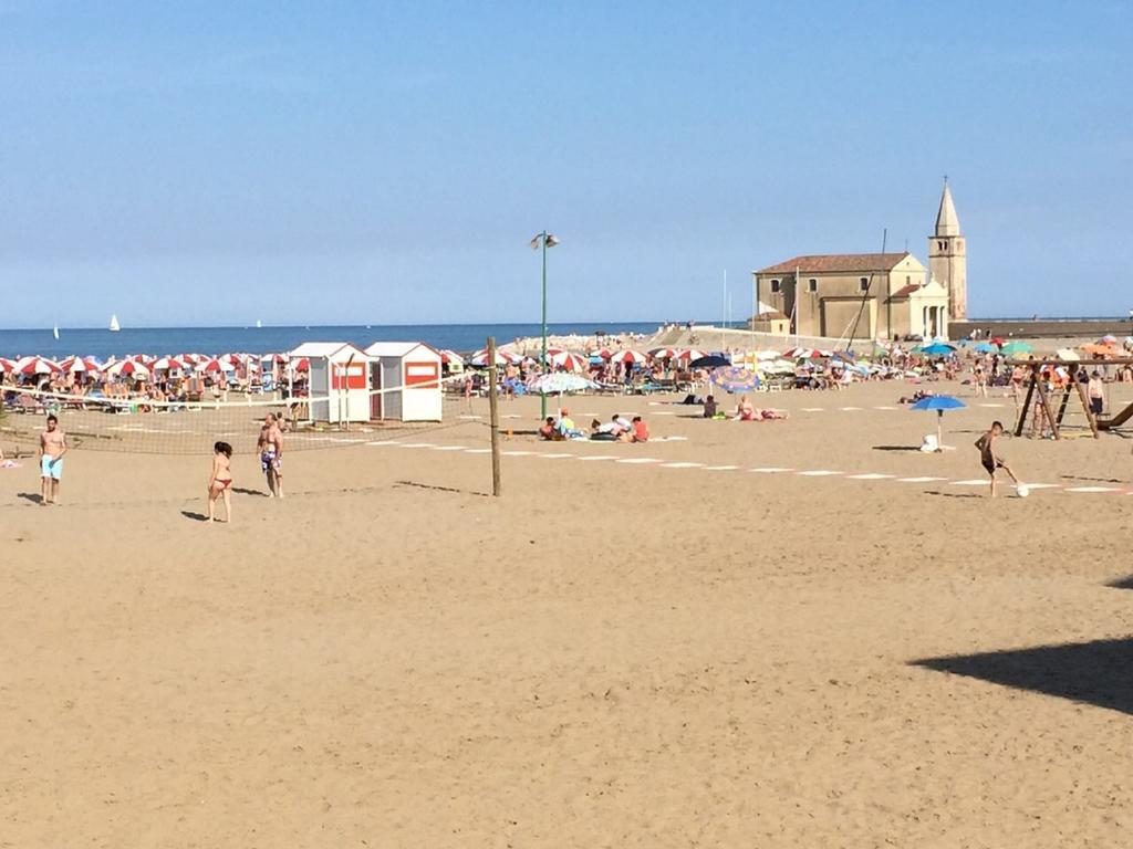 Villaggio Hemingway - Family Aparthotel Caorle Dış mekan fotoğraf