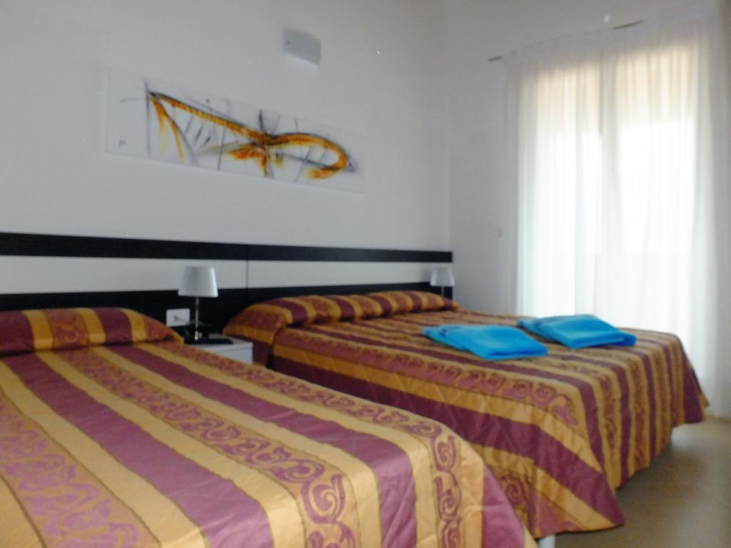 Villaggio Hemingway - Family Aparthotel Caorle Dış mekan fotoğraf